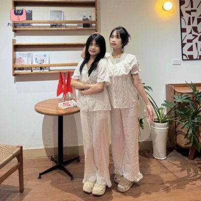 Pijama đôi với bạn thân
