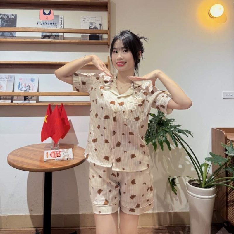 Có nên mặc pijama đi ngủ không