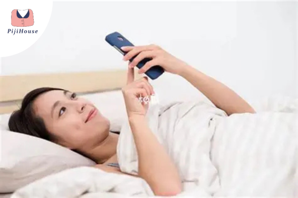 mất ngủ kéo dài ở người trẻ